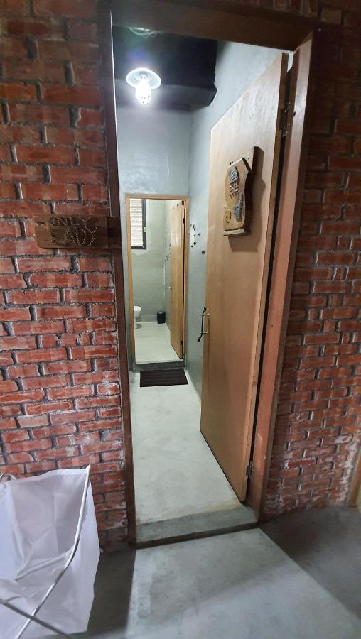 缽割貓點點 青旅 Diandian Hostel Puli Exterior foto